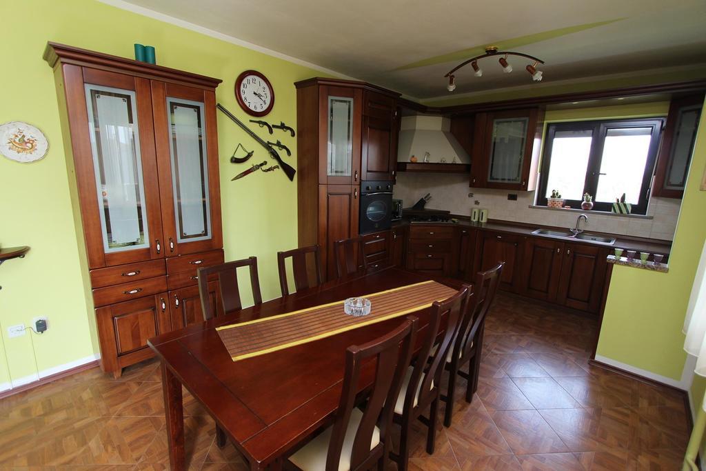 Apartment Ari Rovinj Exterior photo